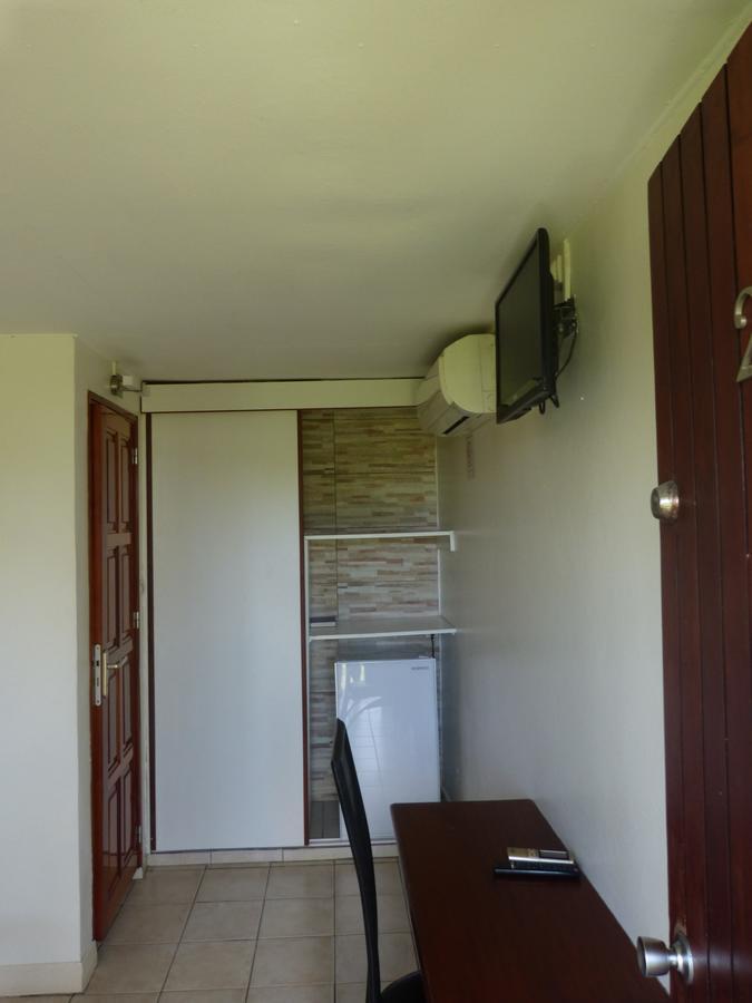 Airport Hotel Ducos المظهر الخارجي الصورة